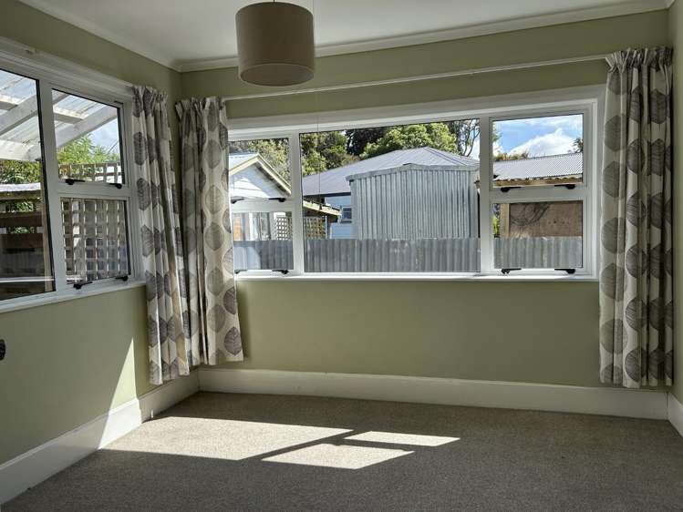 25 School Road 1942_8