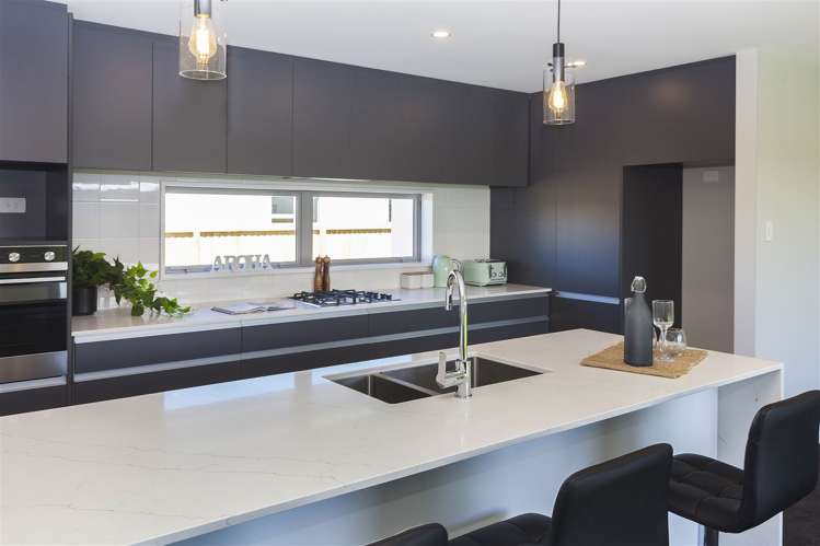 7 Kingsbridge West Burwood_7