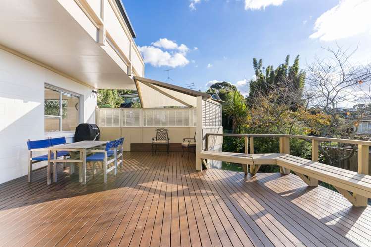 56 Mayfair Crescent Mairangi Bay_8