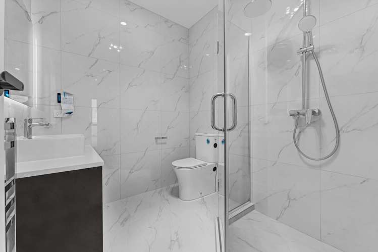 31 Korowhiti Road Clarks Beach_15