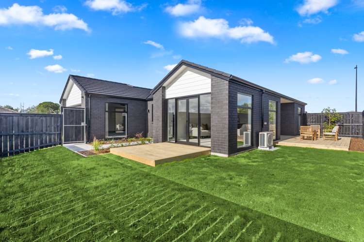 17 Puhitahi Hill Road Paerata_17