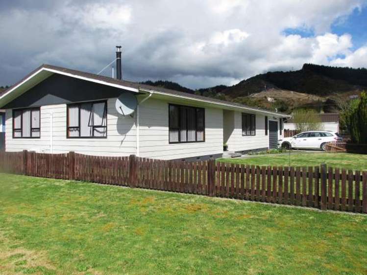 55 Church Street Reefton_14