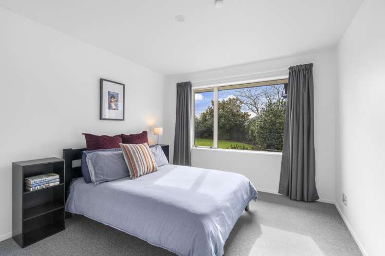 4 Paget Drive Woodend_17