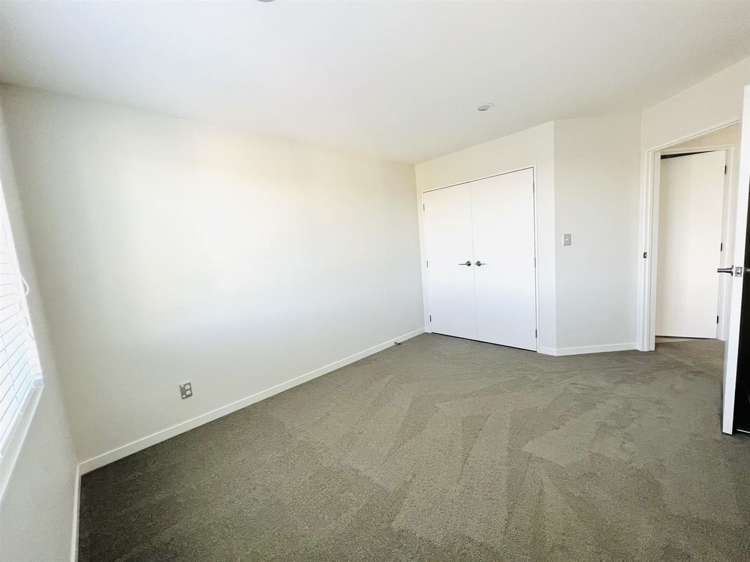 1 Nephrite Lane Henderson_12