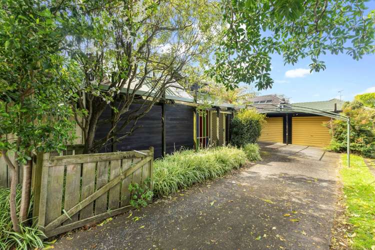 8 Rostrevor Avenue Epsom_18