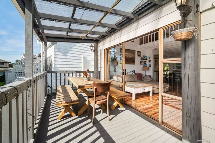 2/1 Mulberry Place Glenfield_13