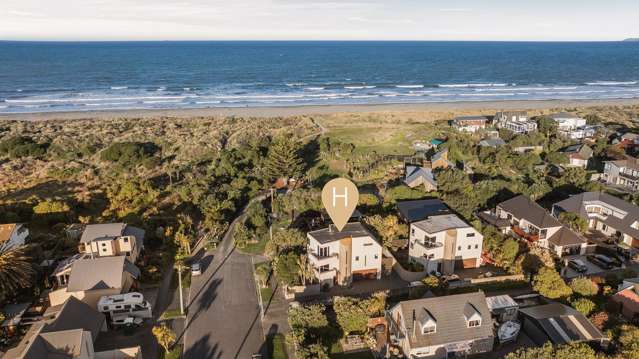 Ocean, Estuary and Mountain Views - Welcome HOME