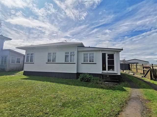 35 Sunkist Bay Road Beachlands_1