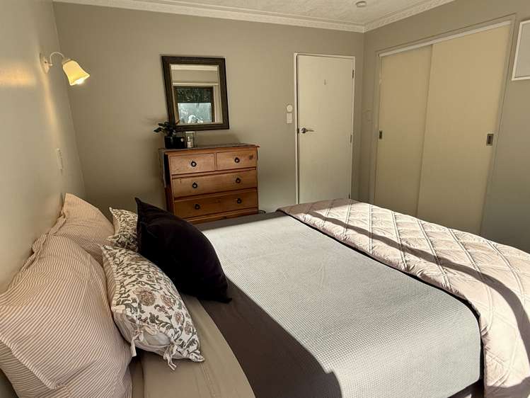 75 Oreti Road Otatara_29