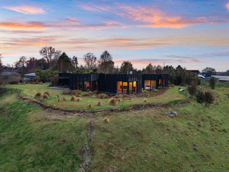 39 Main North Road Geraldine_34
