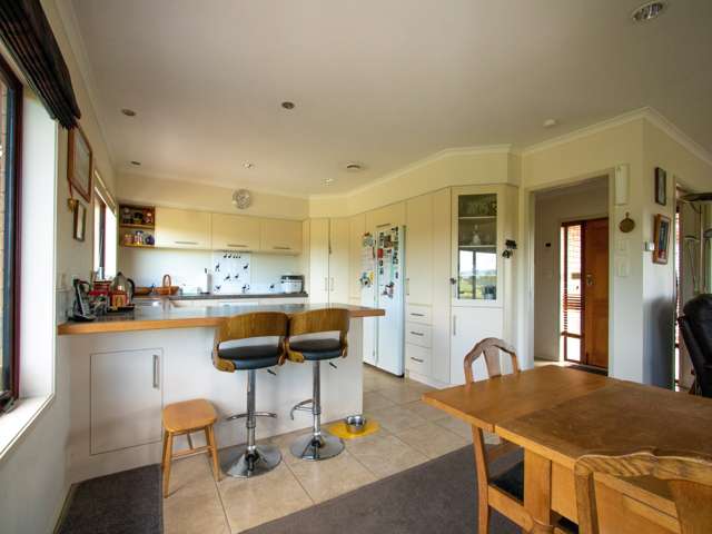 74 Whirinaki Valley Road Horohoro_3