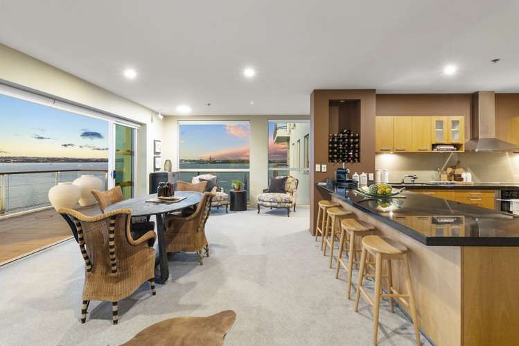 61/143 Quay Street Auckland Central_6