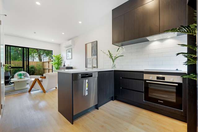 20/163-165 Lake Road Takapuna_1