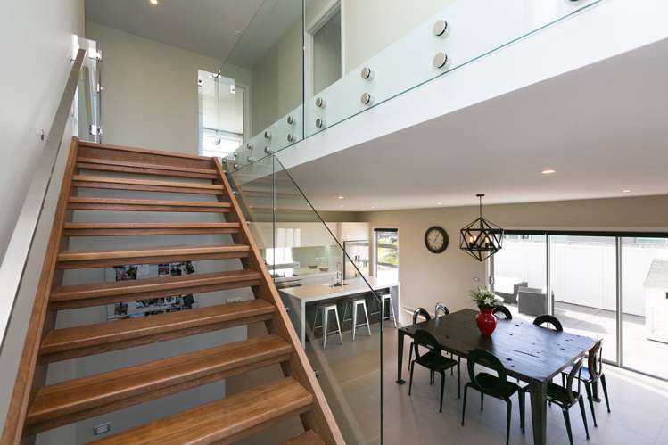 8 Saint Andrews Parkway Waiwhakaiho_12