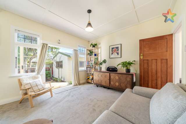 17 Pirie Crescent Moera_2