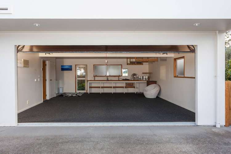 102 Saint Patricks Row Whangamata_21