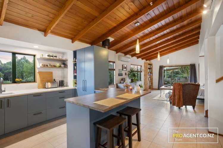 478 Huia Road Laingholm_12