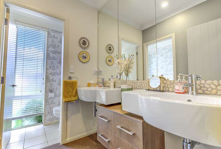 3 Merlin Close Huntington_18