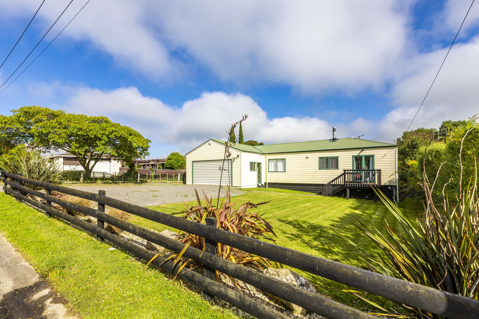 24 Eagle Street Waipawa_0