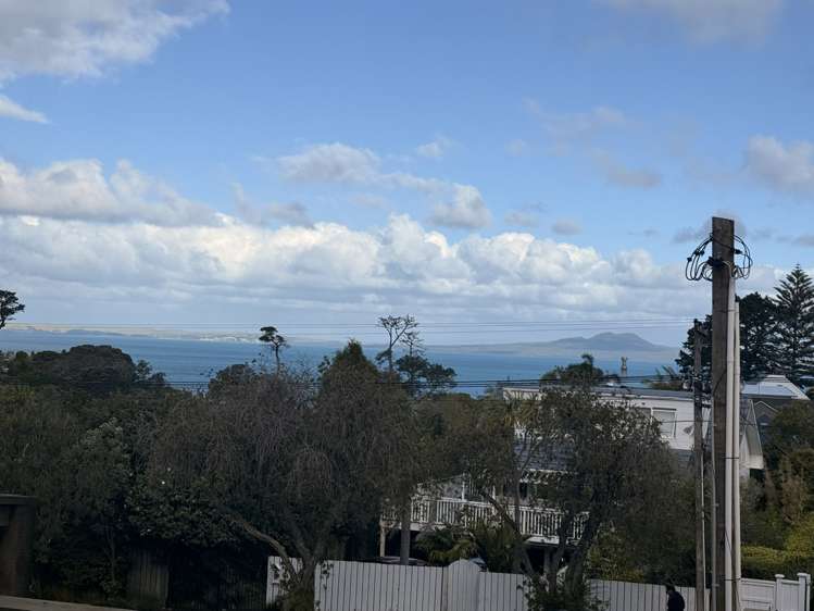 10 Rewi Street Torbay_18