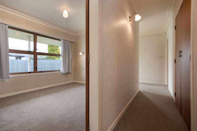 31 Campbell Street Leamington_8