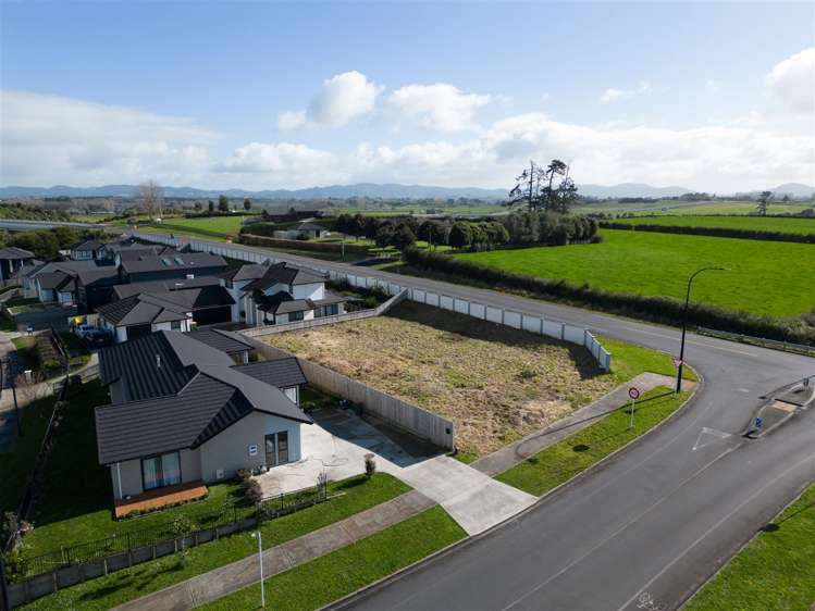 2 Waireka Road Rototuna North_6