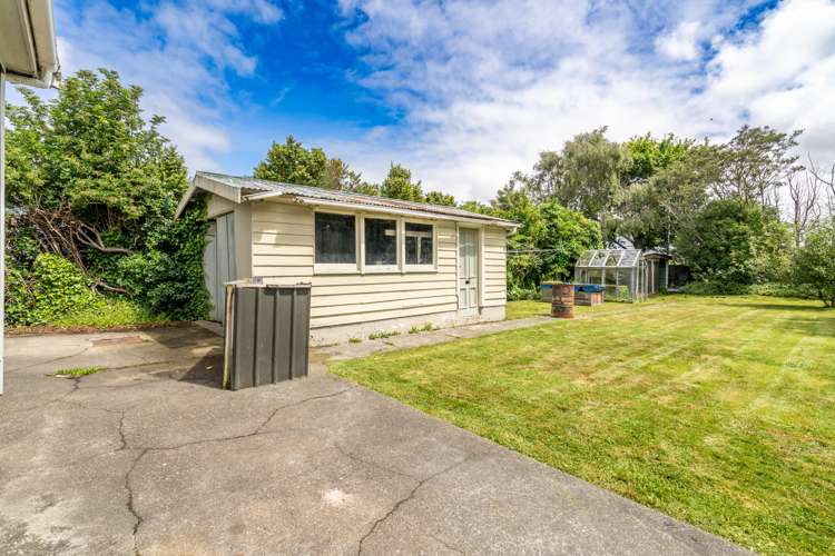 32 Robertson Street Richmond_17