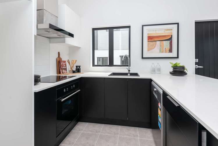 14D Cosy Place Howick_4