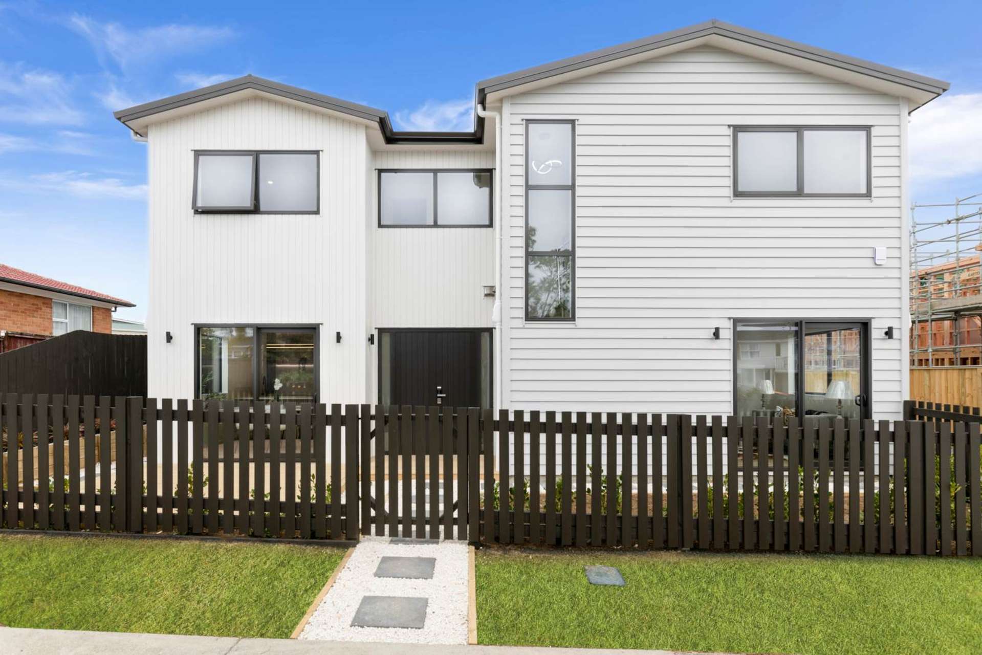 8A Minaret Drive Bucklands Beach_0