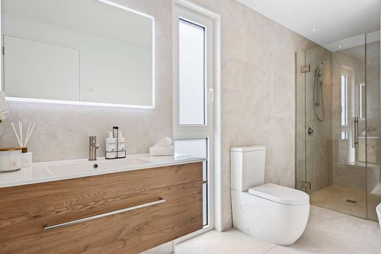 12 Perehia Mews Marshland_16