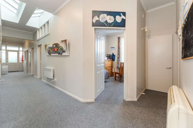 63 Law Street Caversham_11