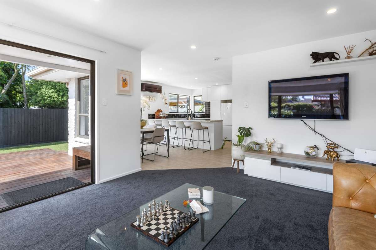 2/12 Camrose Place_1