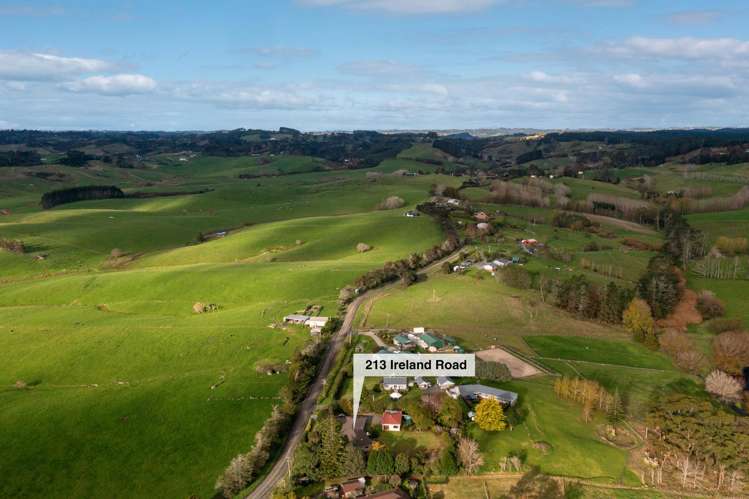 213 Ireland Road Waitoki_34