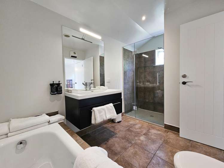 24/1 Beauchamp Place Lake Tekapo_7