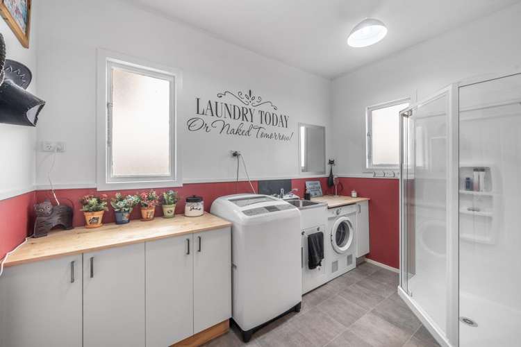 8 Burns Street Mataura_15