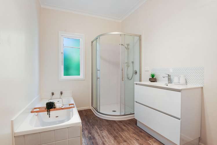 11 Morey Street Owhata_13