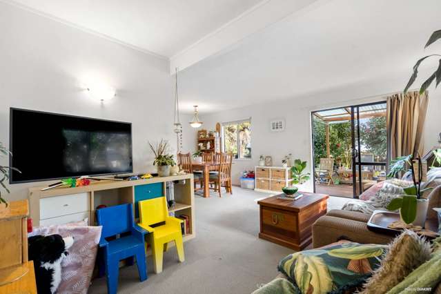 1/4 Telstar Place Beach Haven_3