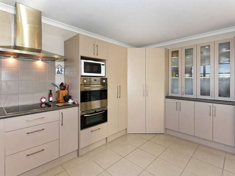 13b Mulholland Drive Darfield_5