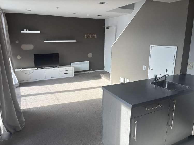 7B/28 Liverpool Street_0