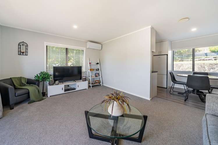 2 Oaklands Grove Clouston Park_8