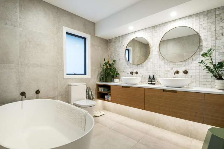 17 Saratoga Avenue Herne Bay_17