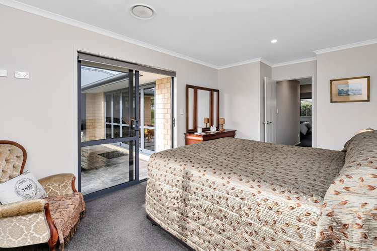 26 Key West Drive One Tree Point_14