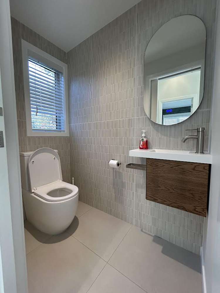 8 Meanda Gardens Sunnyhills_37