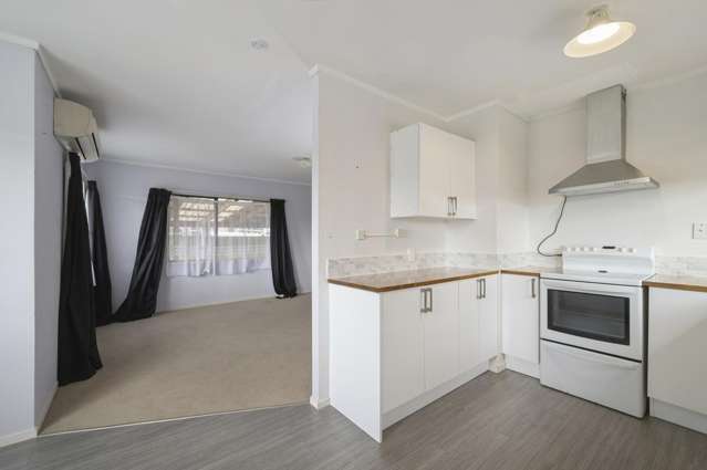 15A Beech Place Owhata_3