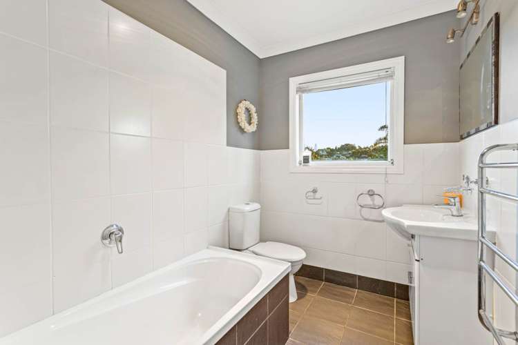77 Brightside Road Stanmore Bay_15