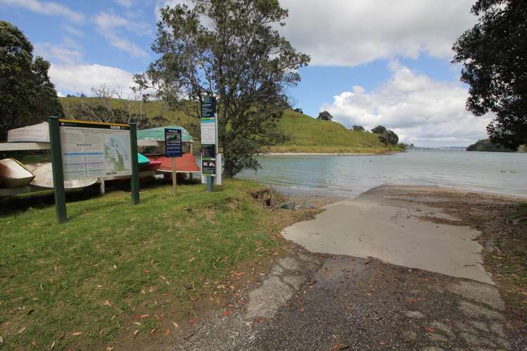 27 Clinton Road Matakana_13