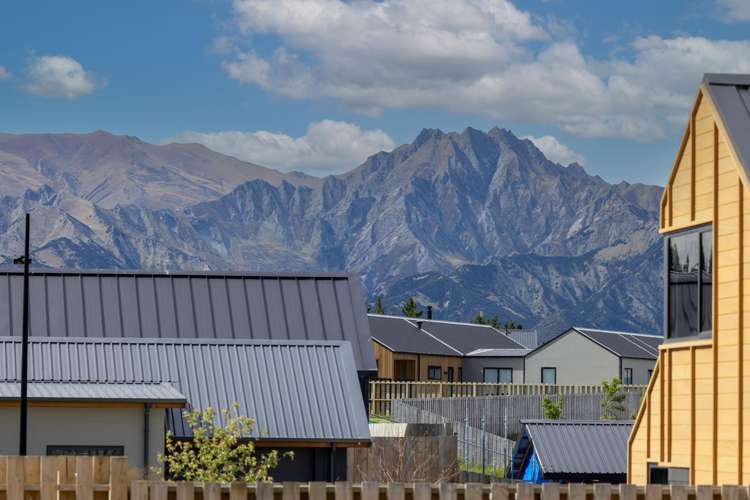 34 Callaghans Creek Rise Wanaka_3