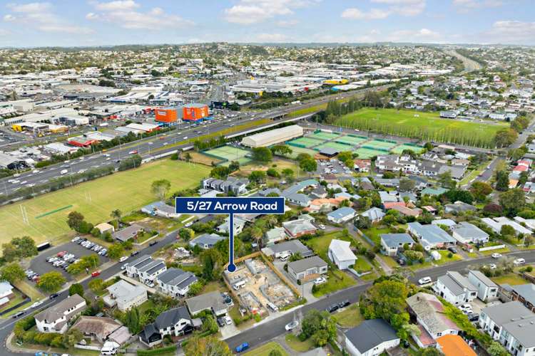 5/27 Arrow Road Forrest Hill_17