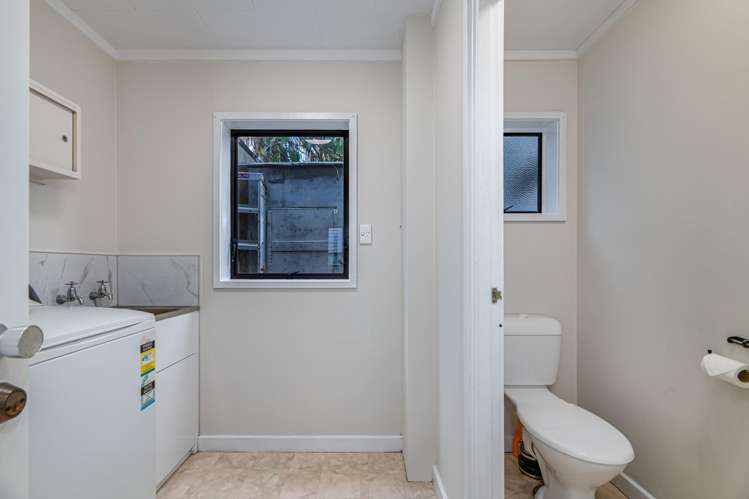 1/31 Arawa Street New Lynn_12