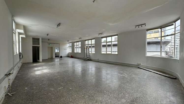 16 high street City Centre_3